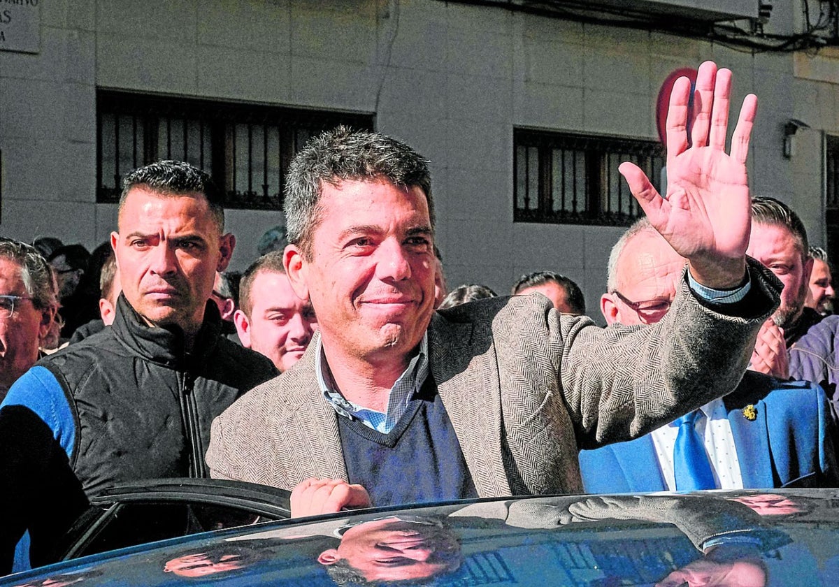 Carlos Mazón, a la salida de un acto de este fin de semana en Orihuela.