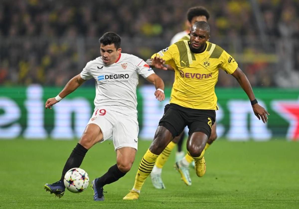 Anthony Modeste, en un partido de Champions League ante el Sevilla con el Dortmund.