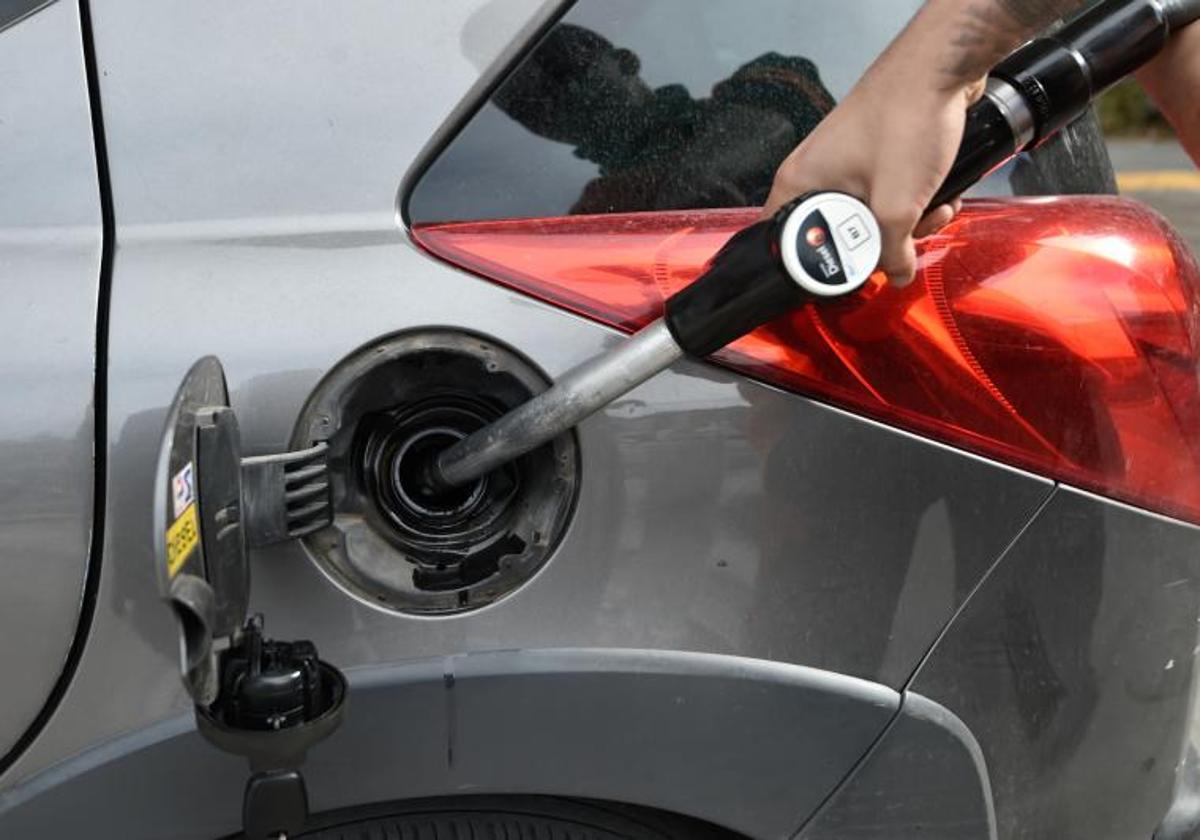 El precio de la gasolina ha cambiado de tendencia con la llegada de febrero.