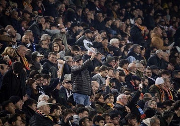 La desbandada de la vergüenza en Mestalla