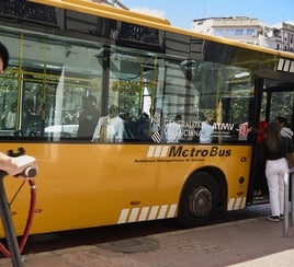 Servicio de Metrobús que une Valencia con los municipios del área metropolitana.