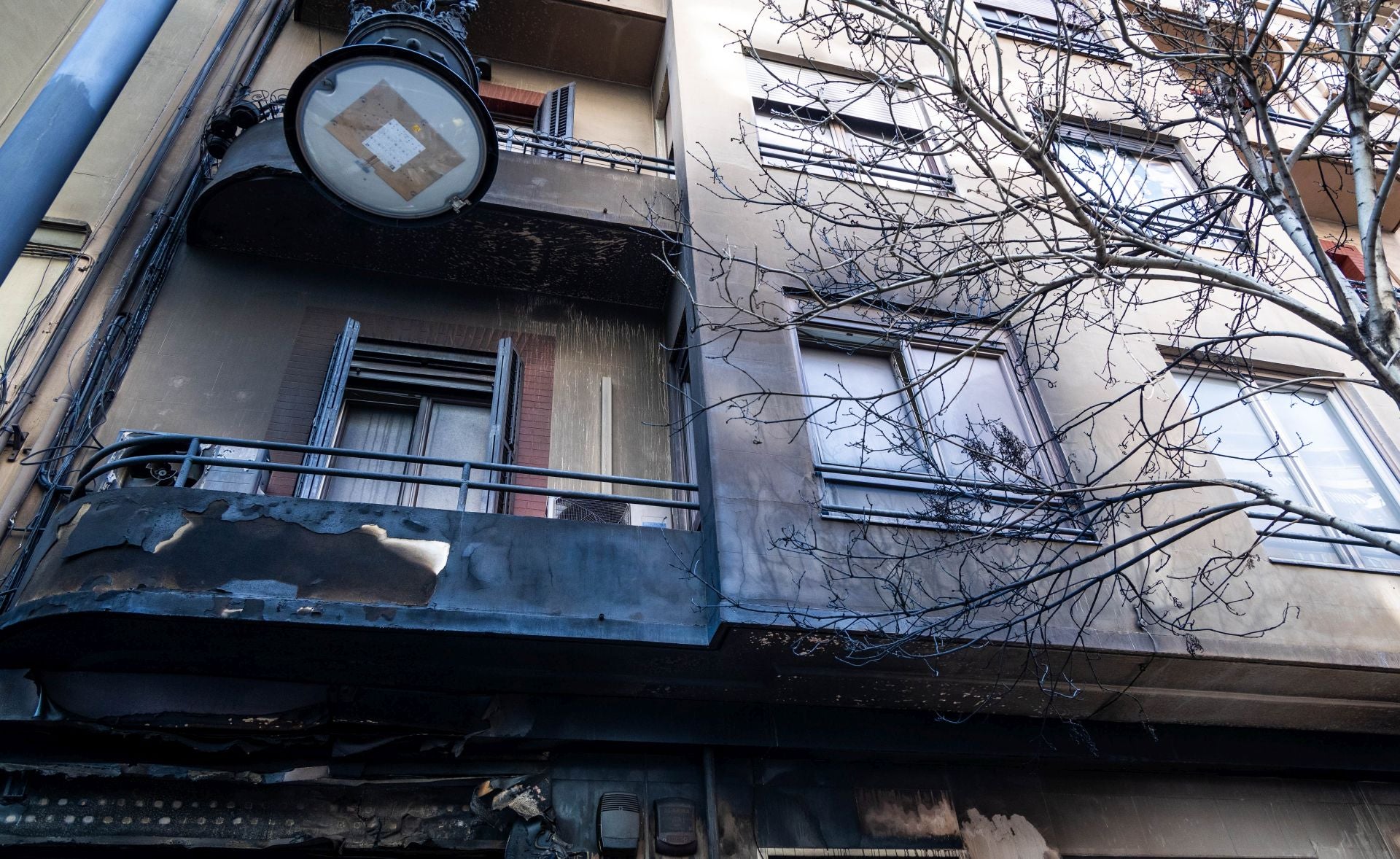 FOTOS | Incendio de un bingo en Valencia