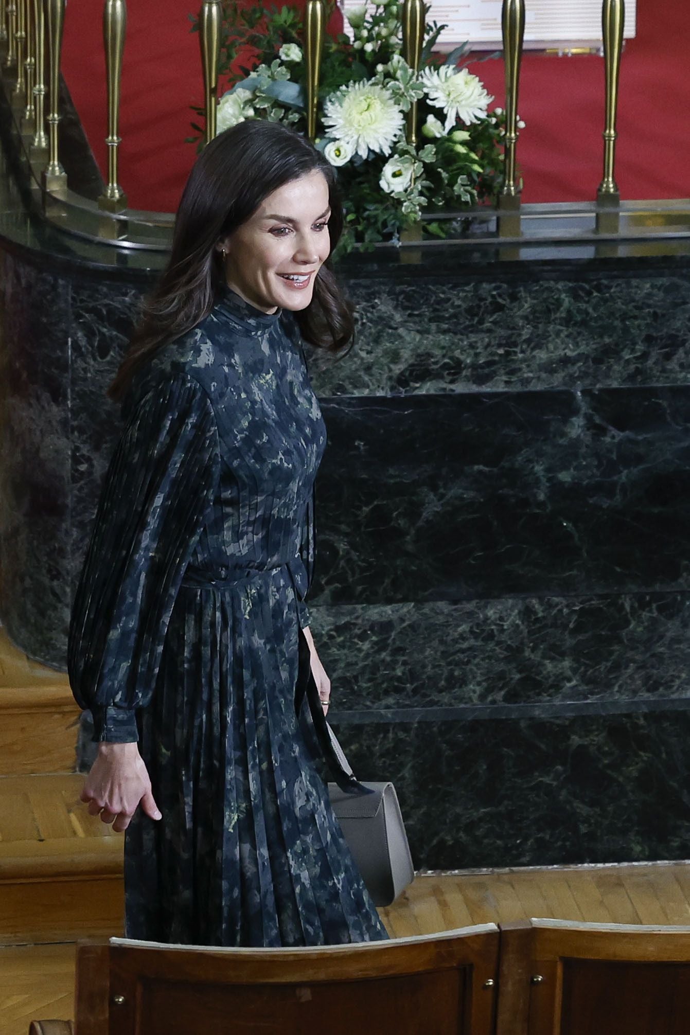 El look bohemio de la reina Letizia en Madrid