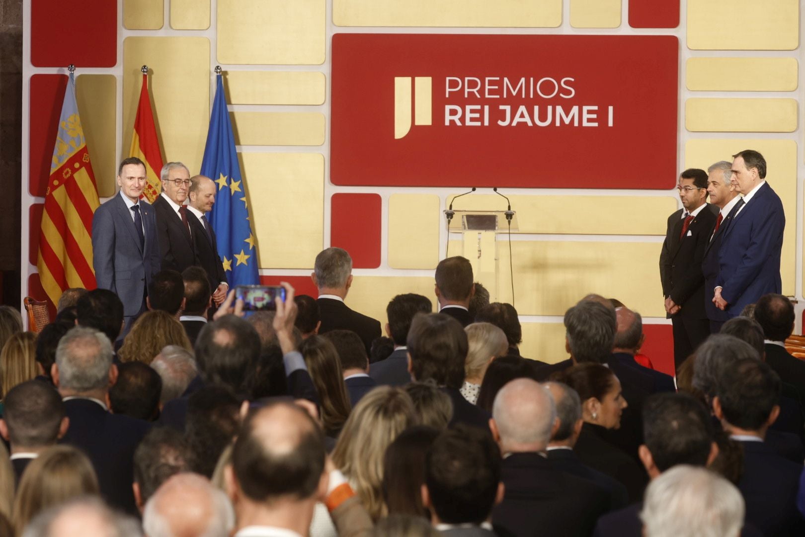 Ceremonia de entrega de los Premios Jaume I de 2024, en imágenes