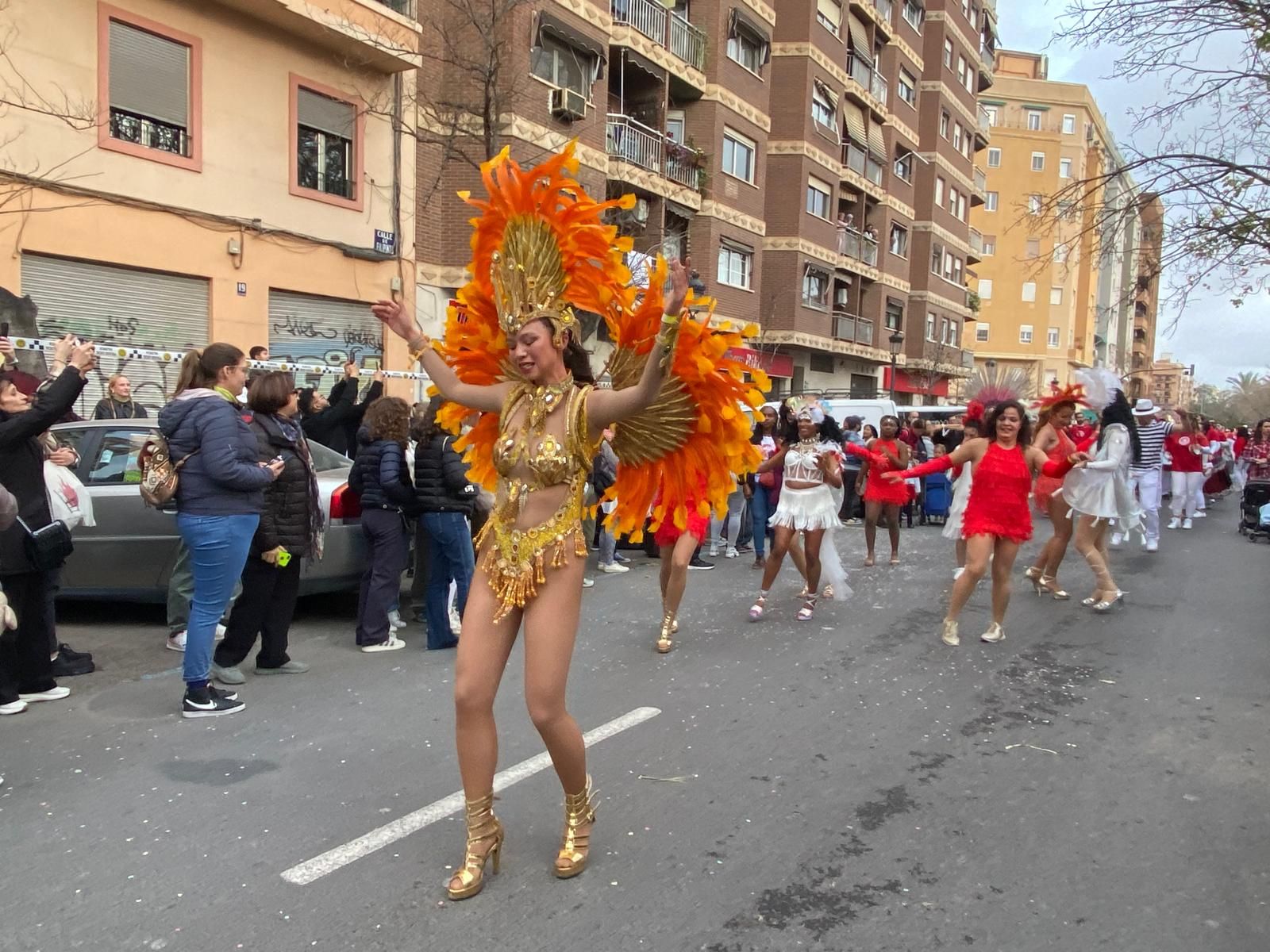 El carnaval revoluciona las calles de Ruzafa