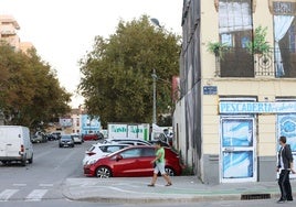 Zona de la calle Juan Mercader, donde Plan Cabanyal subasta un bajo vivienda.