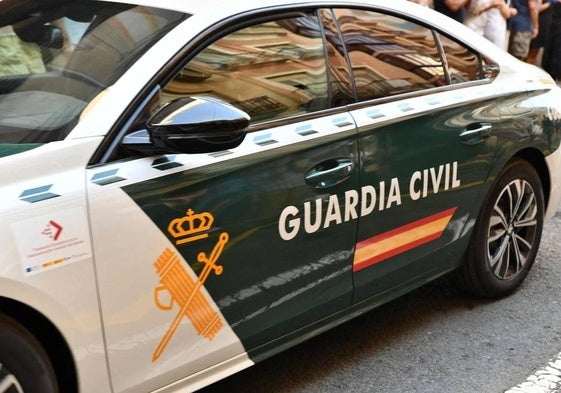 Vehículo de la Guardia Civil.