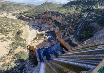 El caos de las presas de la CHJ: falta de personal, obras pendientes o sensores que no funcionan