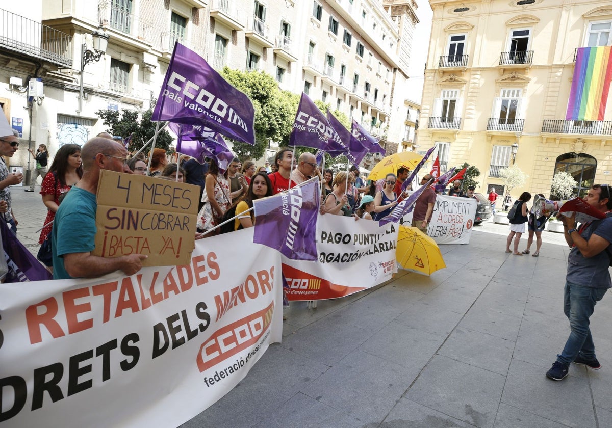 Una protesta de trabajadores de los centros.