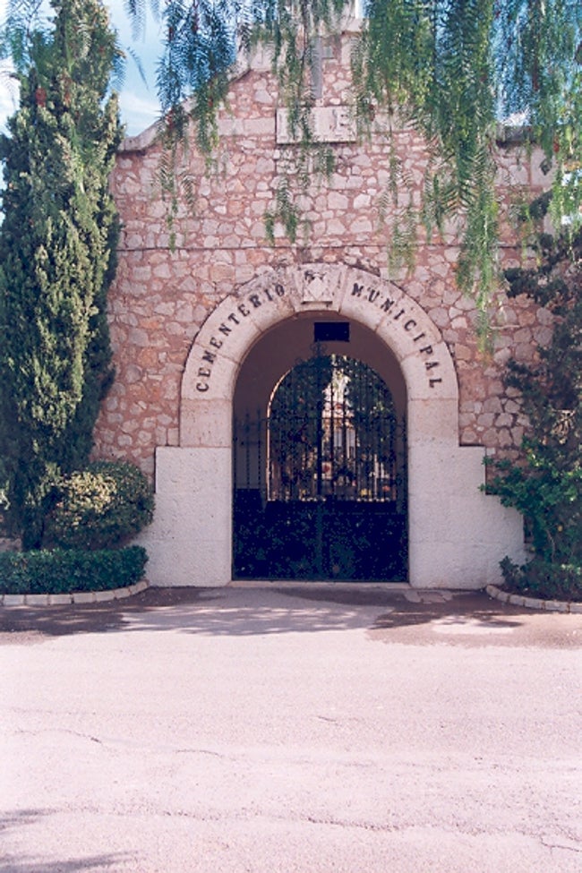 Cementerio de Massarrojos.