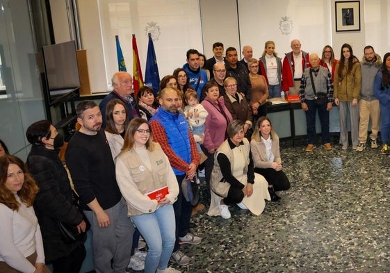 Foto de familia antes de la entrega de las tarjetas este jueves.