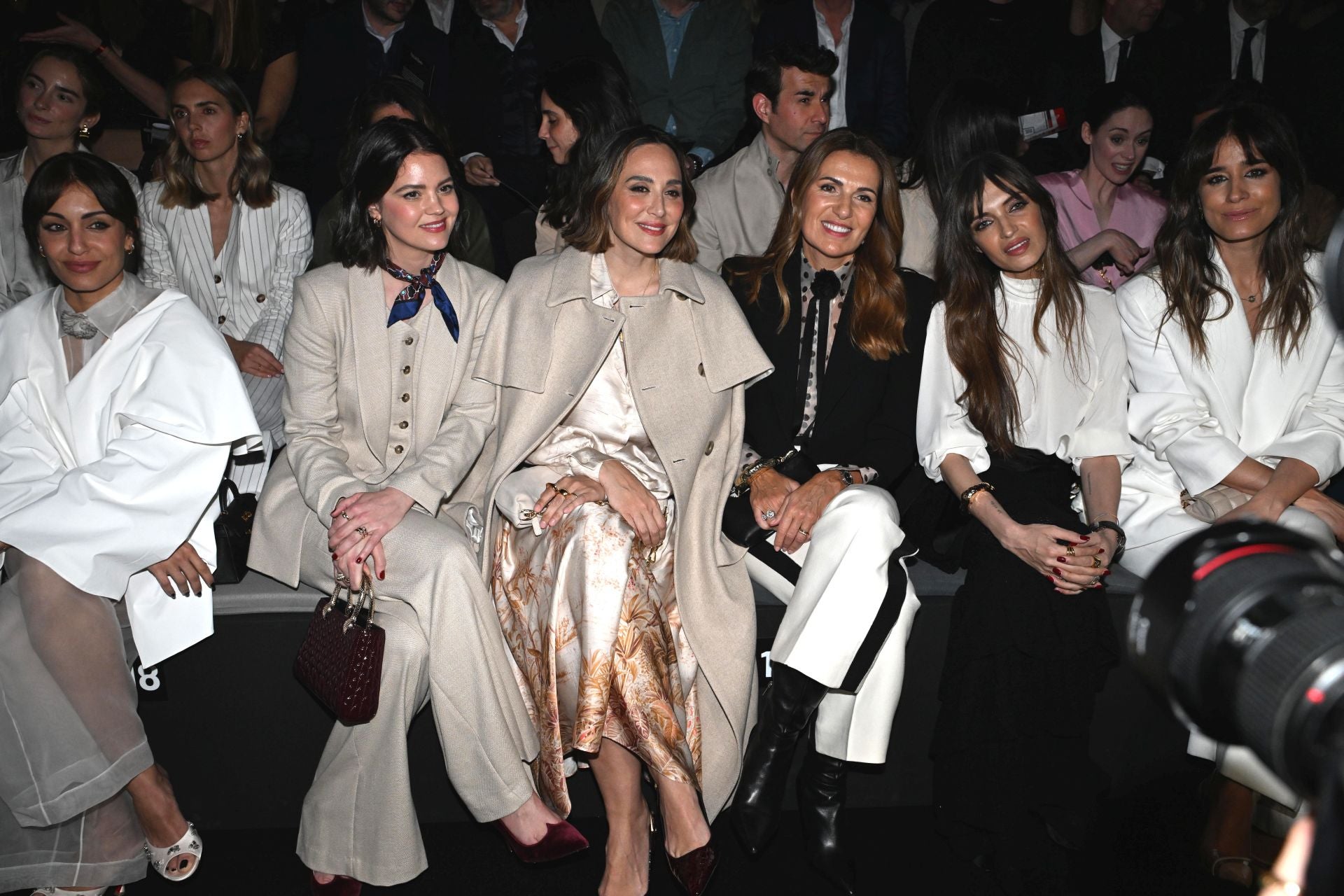 Hiba Abouk, Isabelle Junot, Tamara Falcó, Marie Castellvi-Dépée, Sara Carbonero e Isabel Jiménez