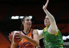 Raquel Carrera durante un partido.