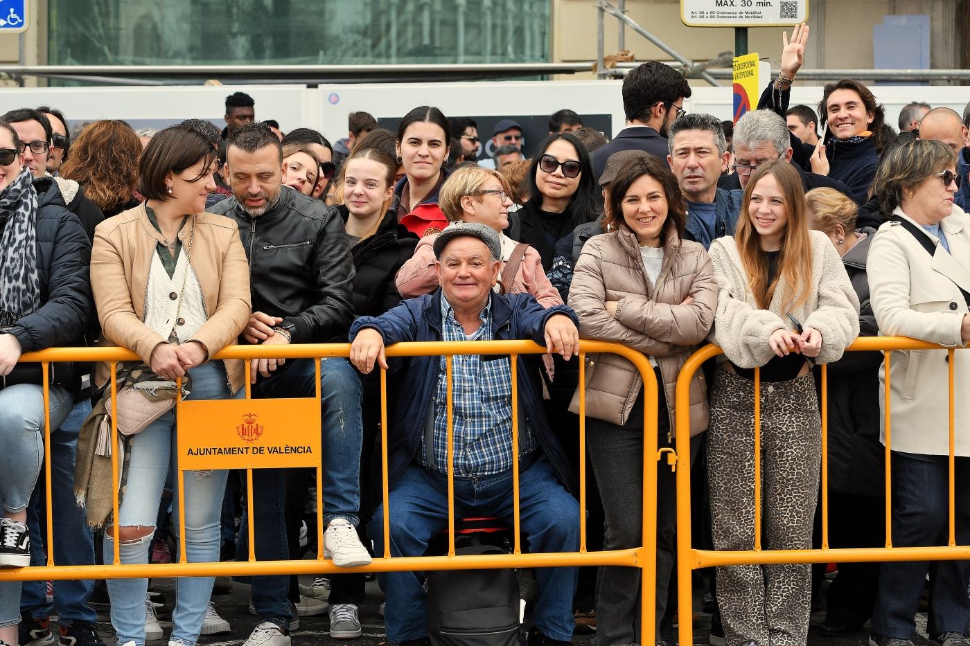 FOTOS | Búscate en la mascletà del domingo 23 de febrero de 2025