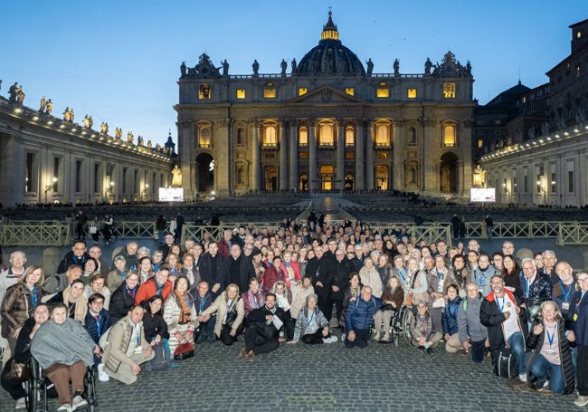 La peregrinación diocesana en Roma concluyÓ con la Eucaristía en la Basílica de San Pedro y la entrada por la Puerta Santa.