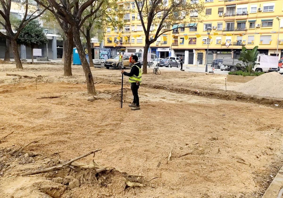 Obras de remodelación en la plaza de la Fusta.