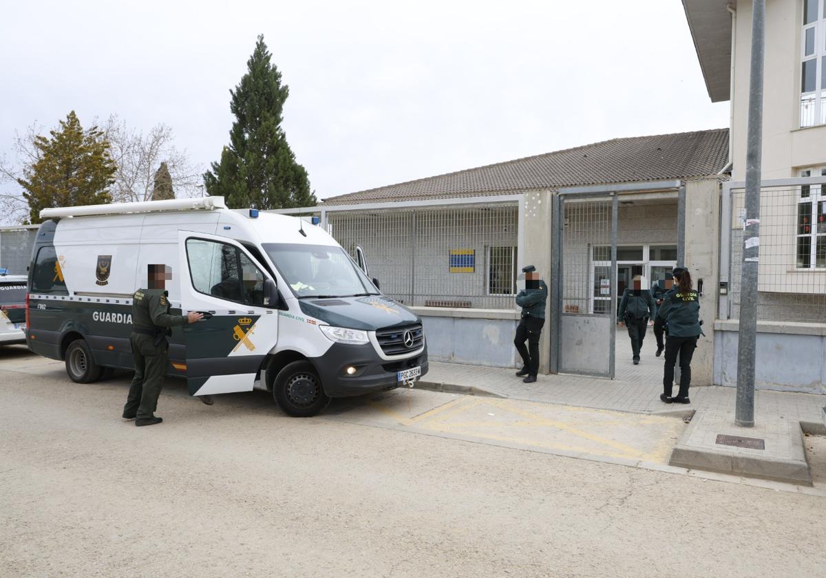 Un detenido por amenazar con poner bombas en colegios de seis pueblos de Valencia para matar «a tantas personas como sea posible»