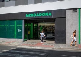 Puerta de entrada de un Mercadona.