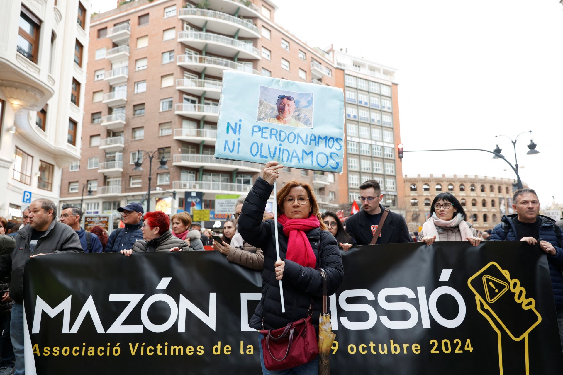 La manifestación en Valencia contra la gestión política de la dana, en imágenes