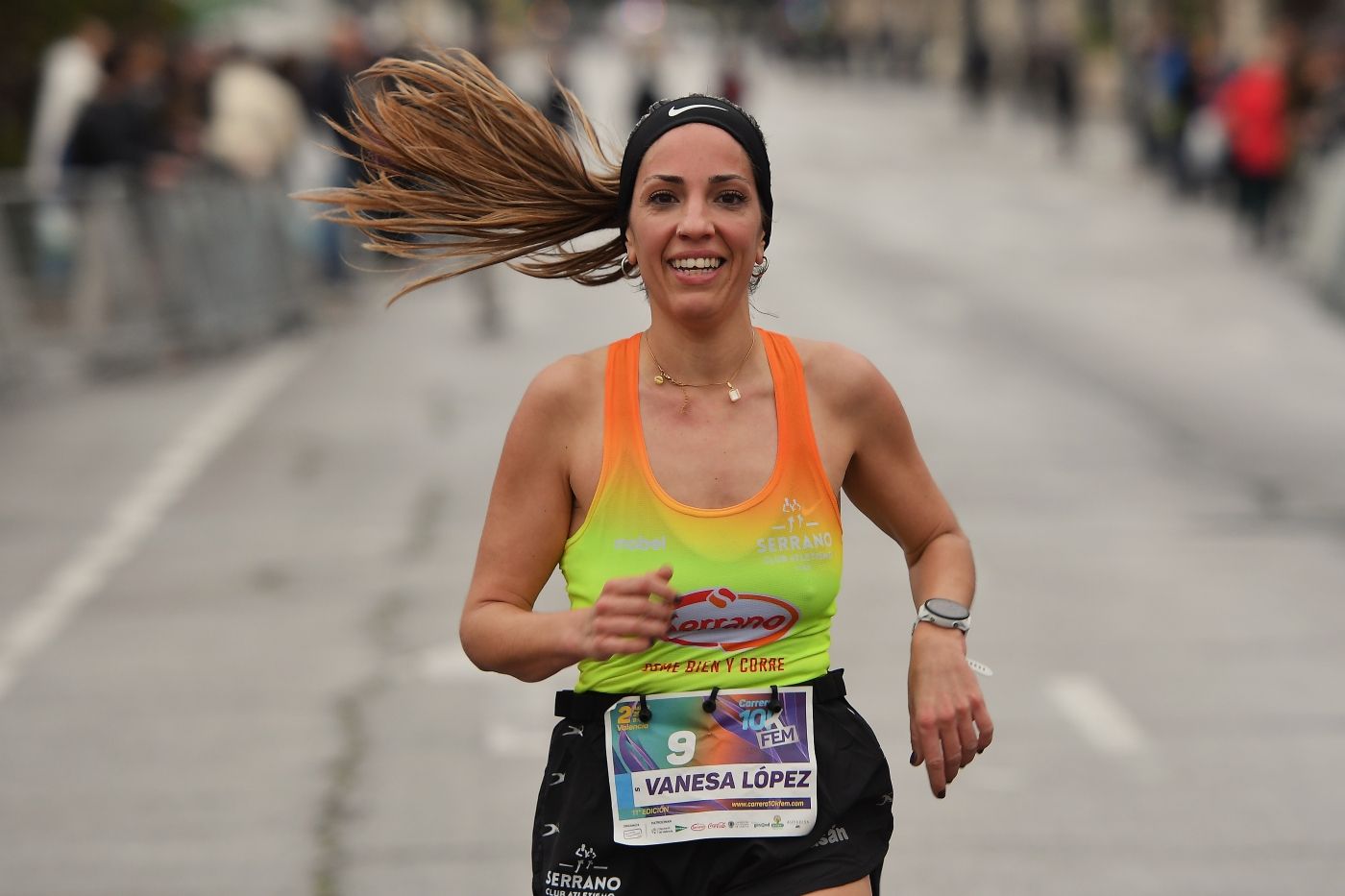 FOTOS | Búscate en la 10K FEM de Valencia