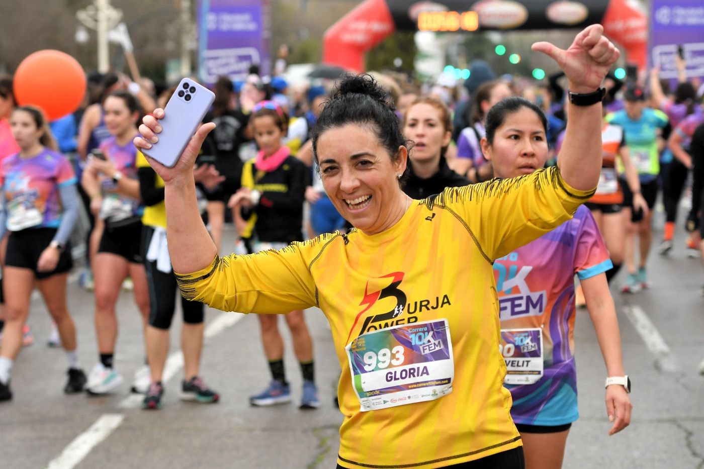 FOTOS | Búscate en la 10K FEM de Valencia