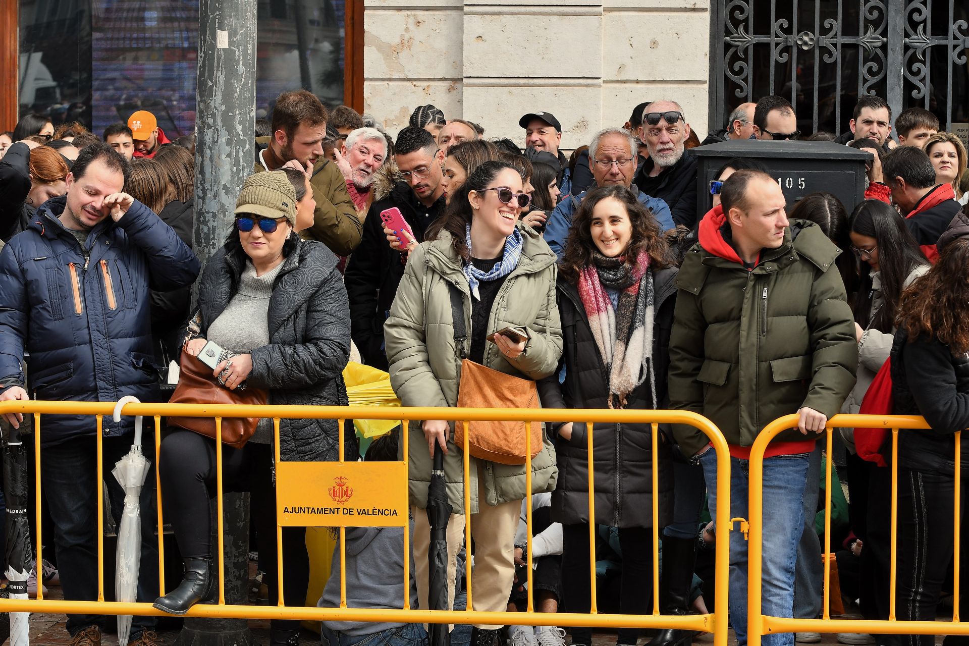 FOTOS | Búscate en la mascletà del domingo 2 de marzo
