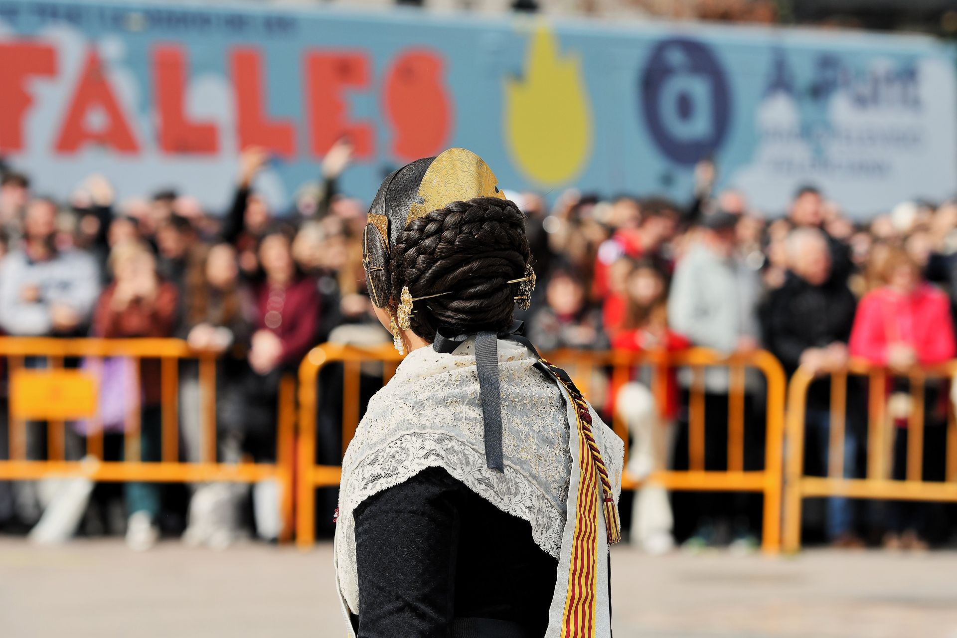 FOTOS | Búscate en la mascletà del domingo 2 de marzo