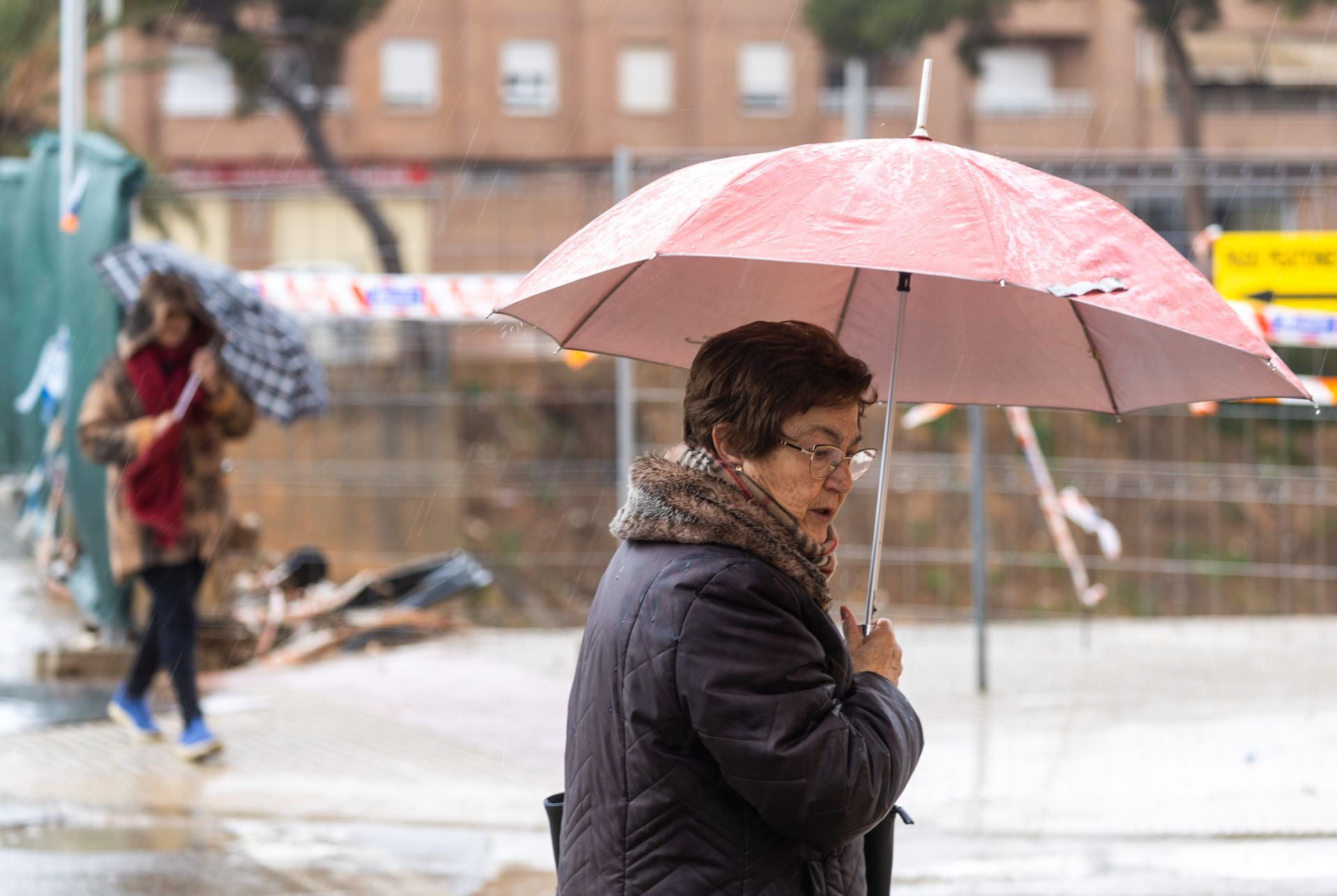FOTOS | Jornada de precipitaciones en Paiporta