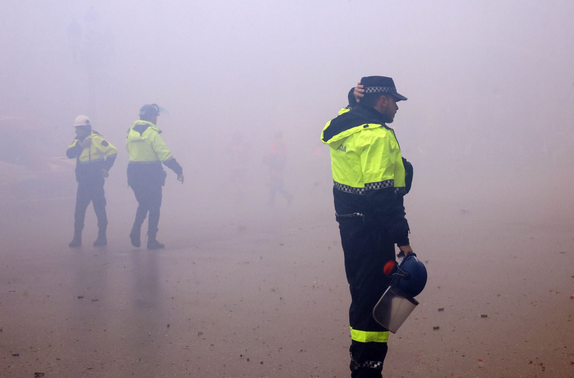 FOTOS | Así ha sido la mascletà del lunes 3 de marzo