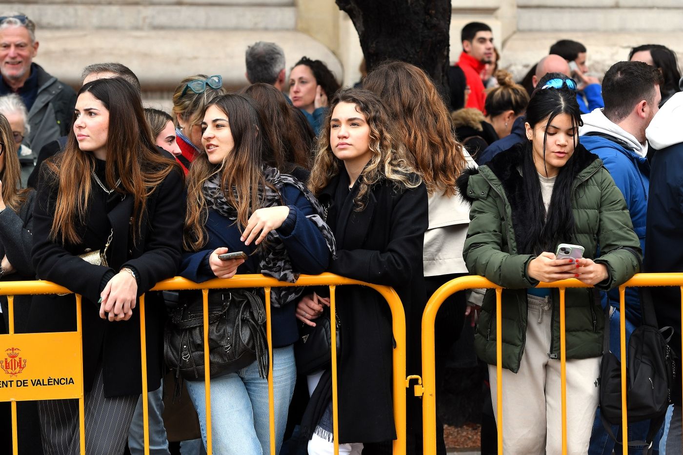 FOTOS | Búscate en la mascletà del lunes 3 de marzo