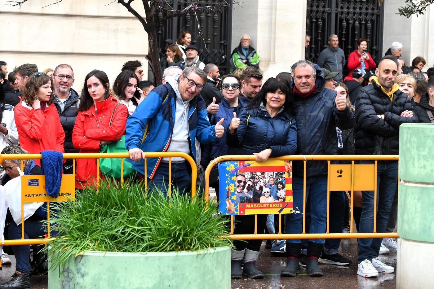 FOTOS | Búscate en la mascletà del lunes 3 de marzo