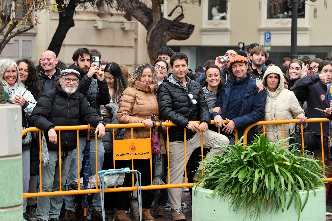 FOTOS | Búscate en la mascletà del lunes 3 de marzo