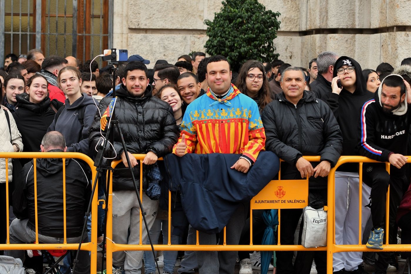 FOTOS | Búscate en la mascletà del lunes 3 de marzo