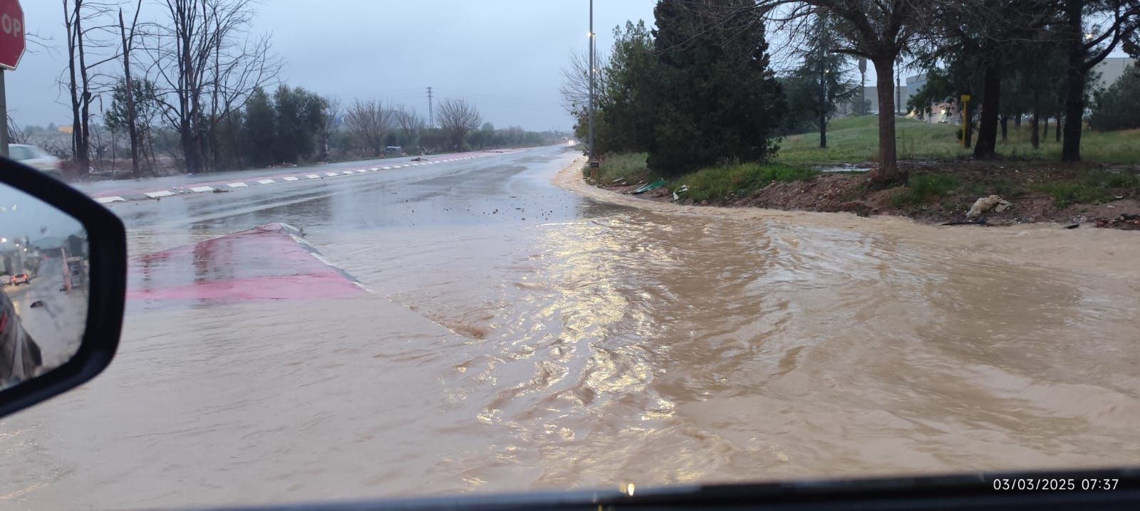 FOTOS | Las fuertes lluvias golpean la Comunitat Valenciana este lunes