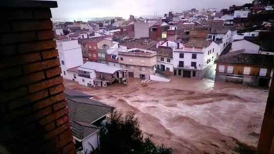 El barranco de Chiva, totalmente fuera de sí, la tarde del 29 de octubre.