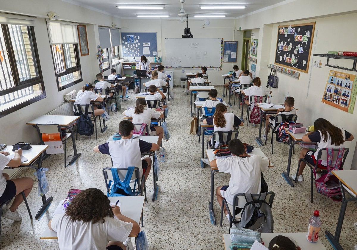 Interior de un aula en la Comunitat.