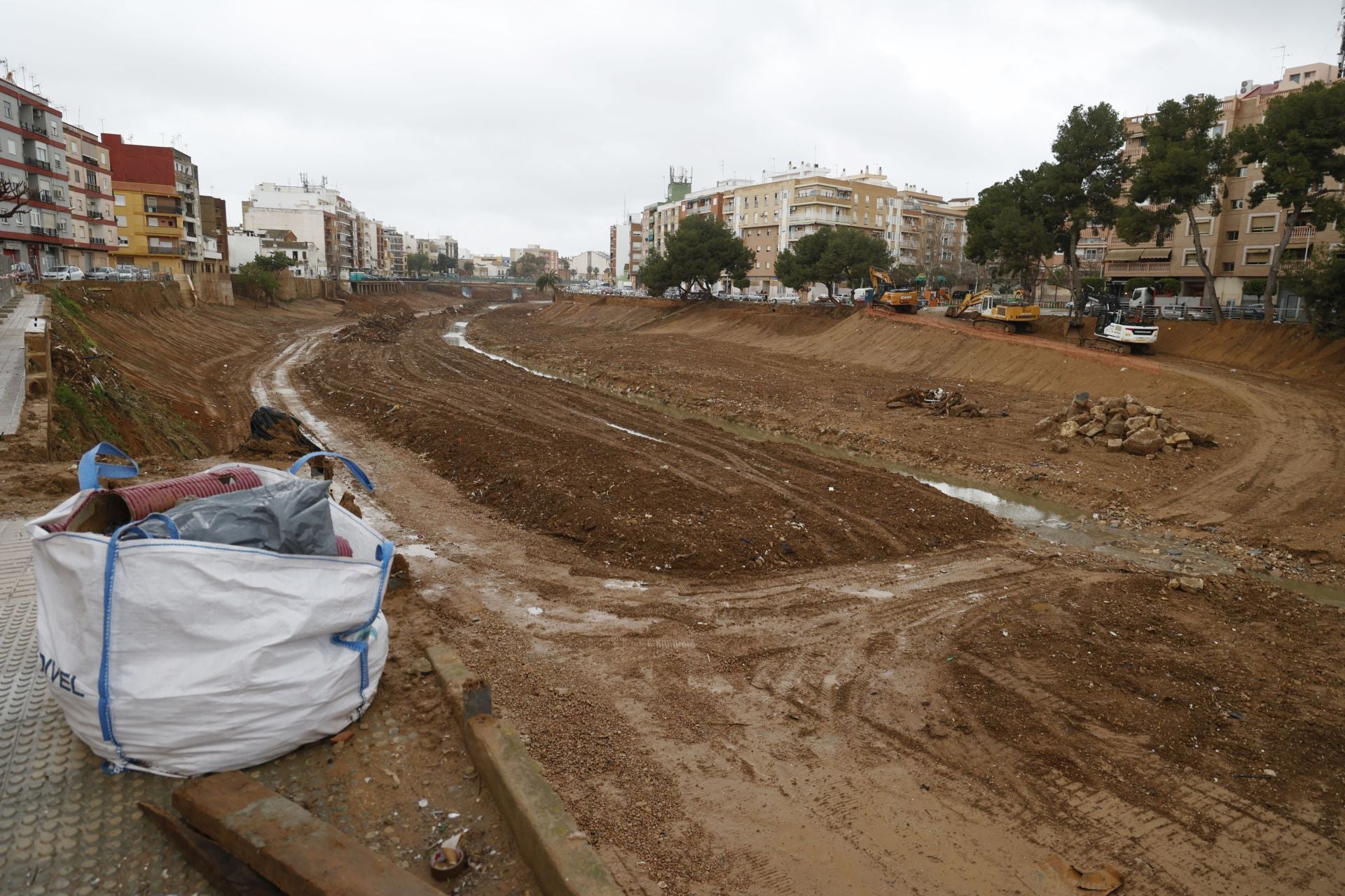 La alerta por el temporal paraliza las obras de reconstrucción en Paiporta