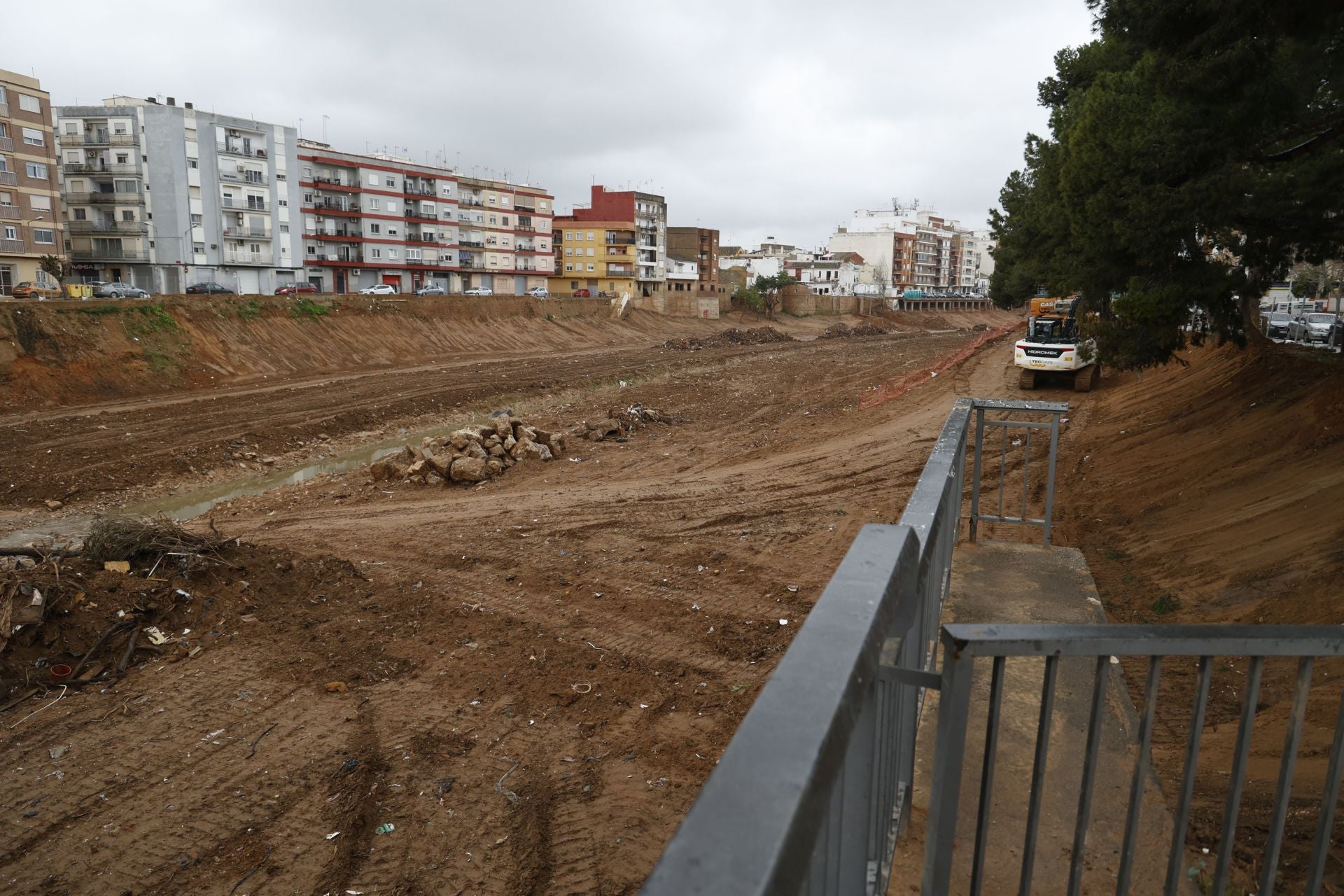 La alerta por el temporal paraliza las obras de reconstrucción en Paiporta