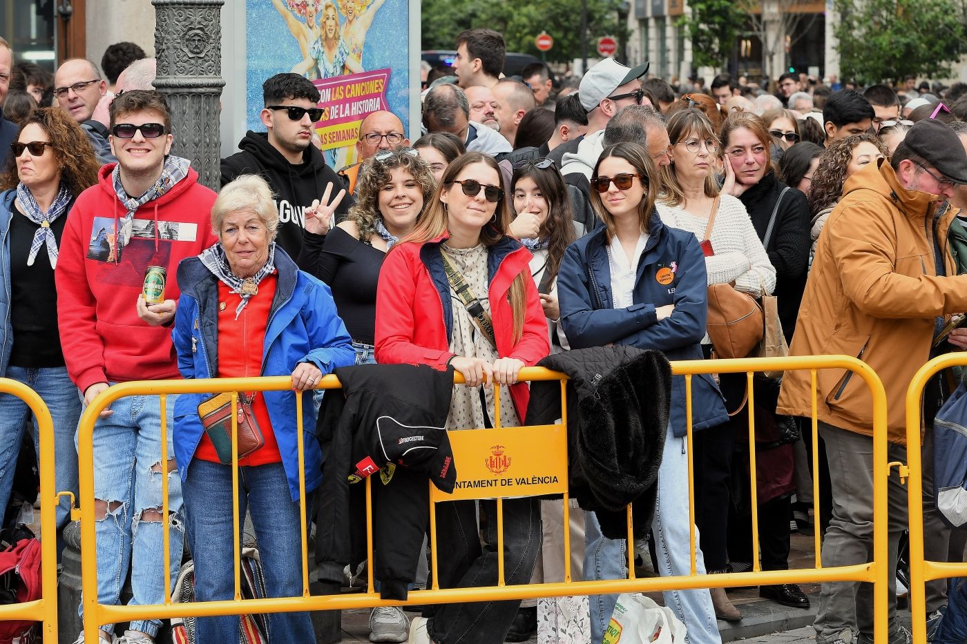 Búscate en la mascletà del viernes 7 de marzo de 2025 en Valencia