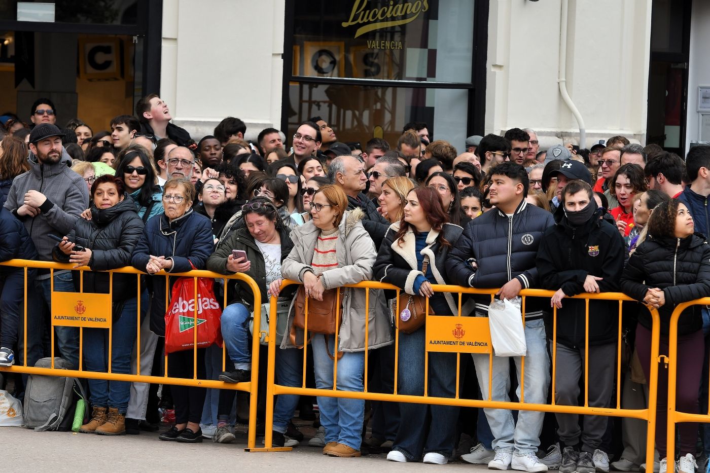 Búscate en la mascletà del viernes 7 de marzo de 2025 en Valencia