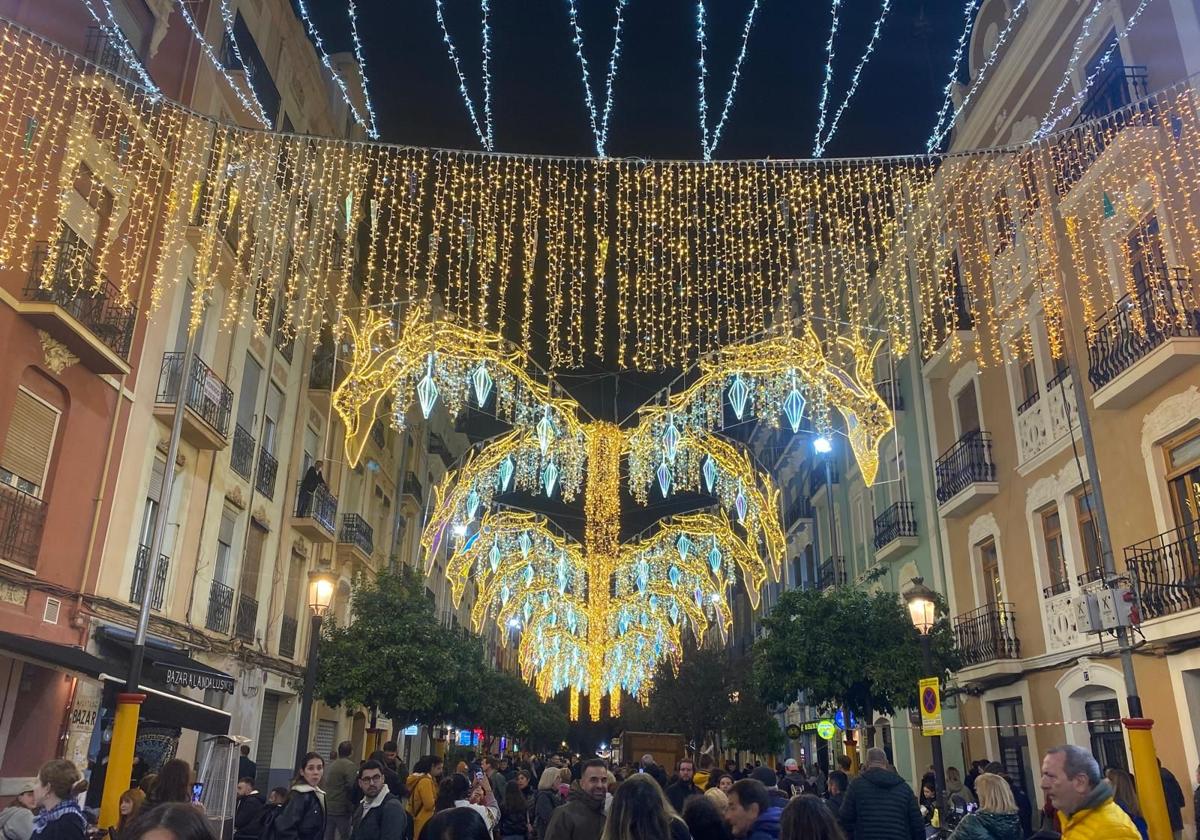 Encendido de luces en las Fallas de Valencia 2025