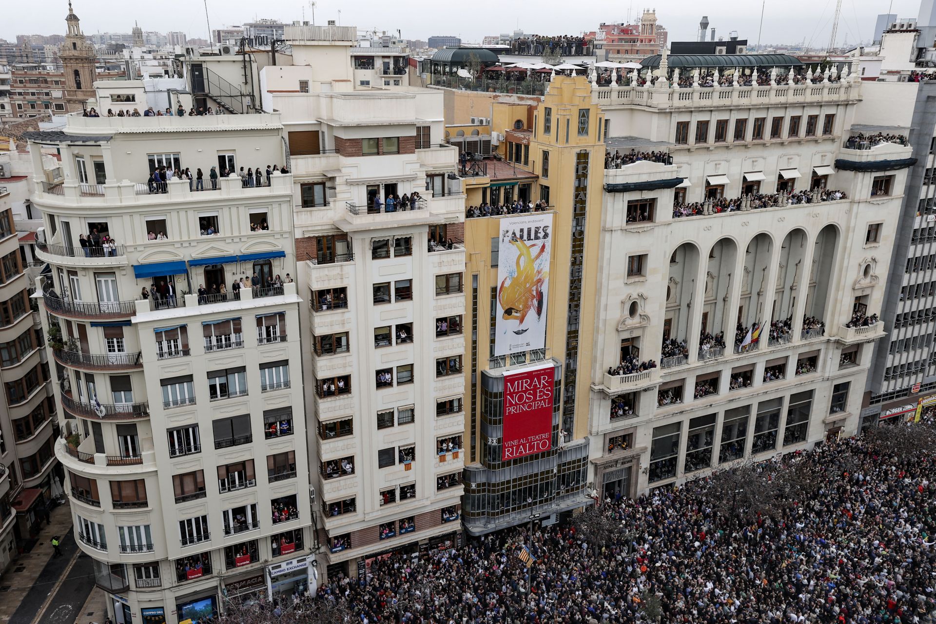 La mascletà de Nuria Martí de las Fallas 2025, en imágenes