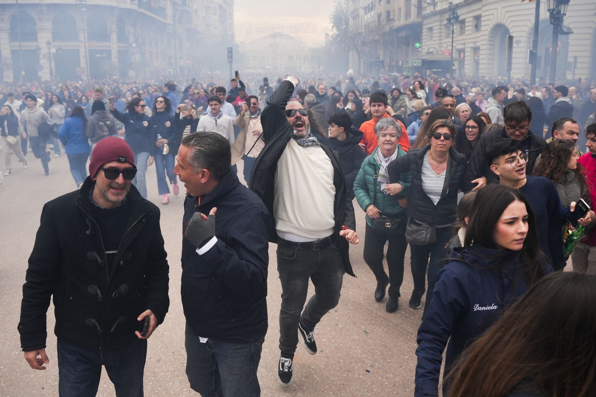 La mascletà de Nuria Martí de las Fallas 2025, en imágenes