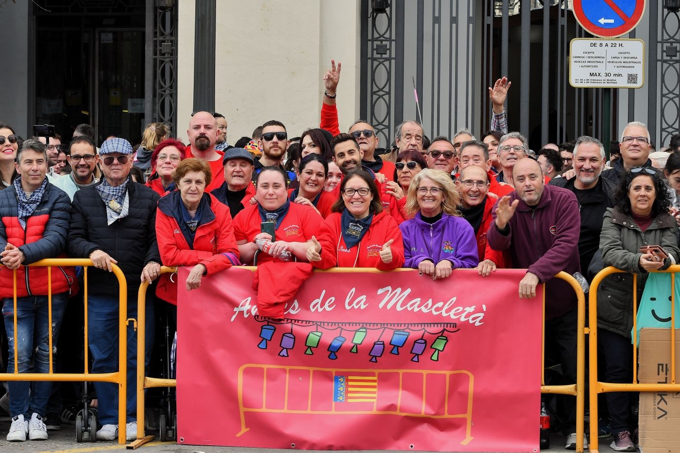 Búscate en la mascletà del sábado 8M