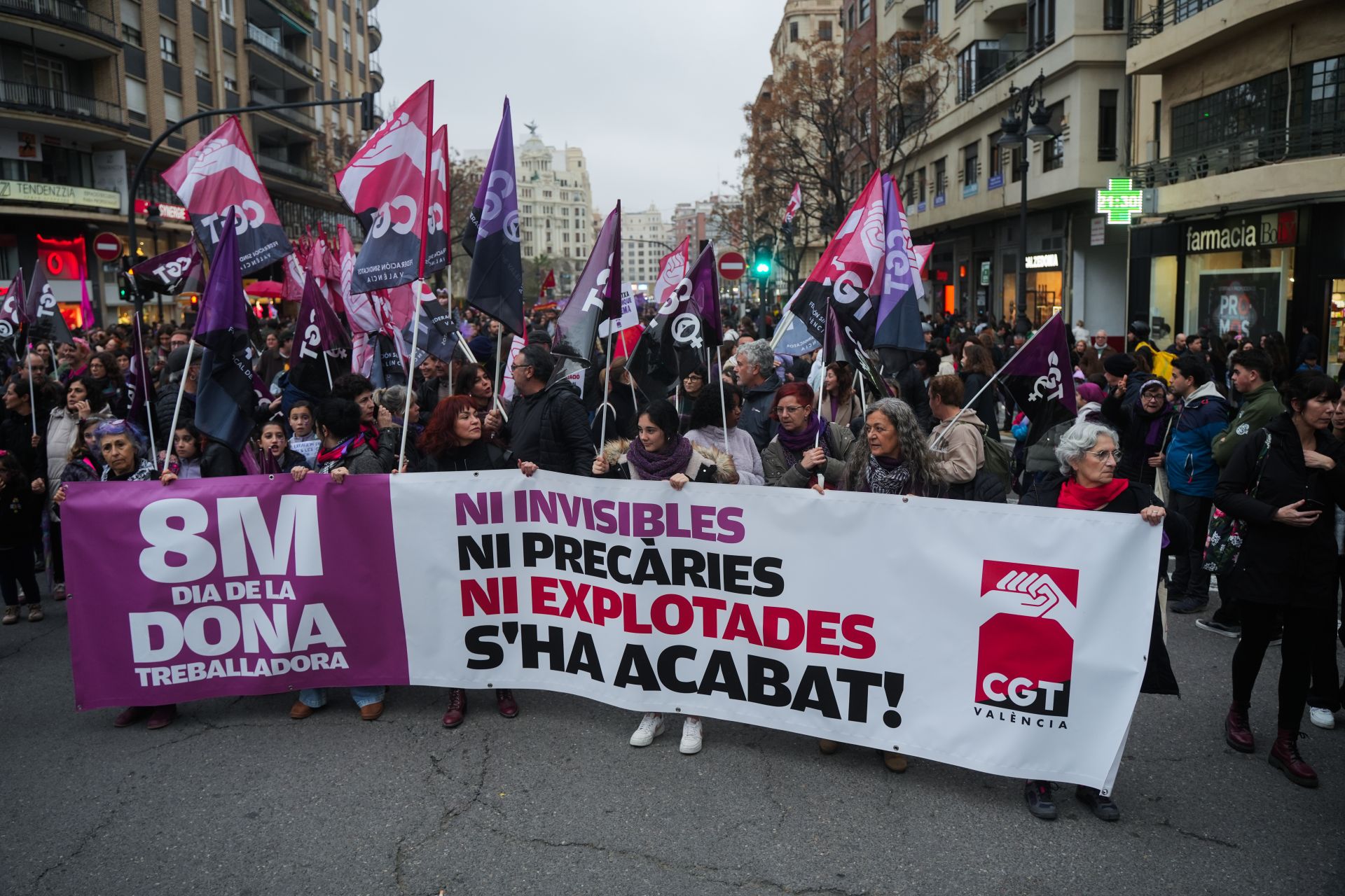 Las imágenes de la manifestación del 8M en Valencia