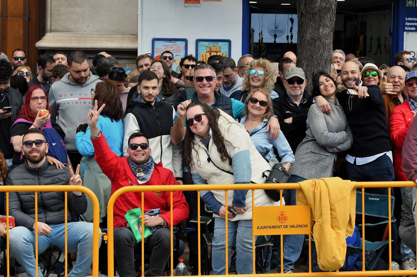 Búscate en la mascletà de este domingo 9 de marzo