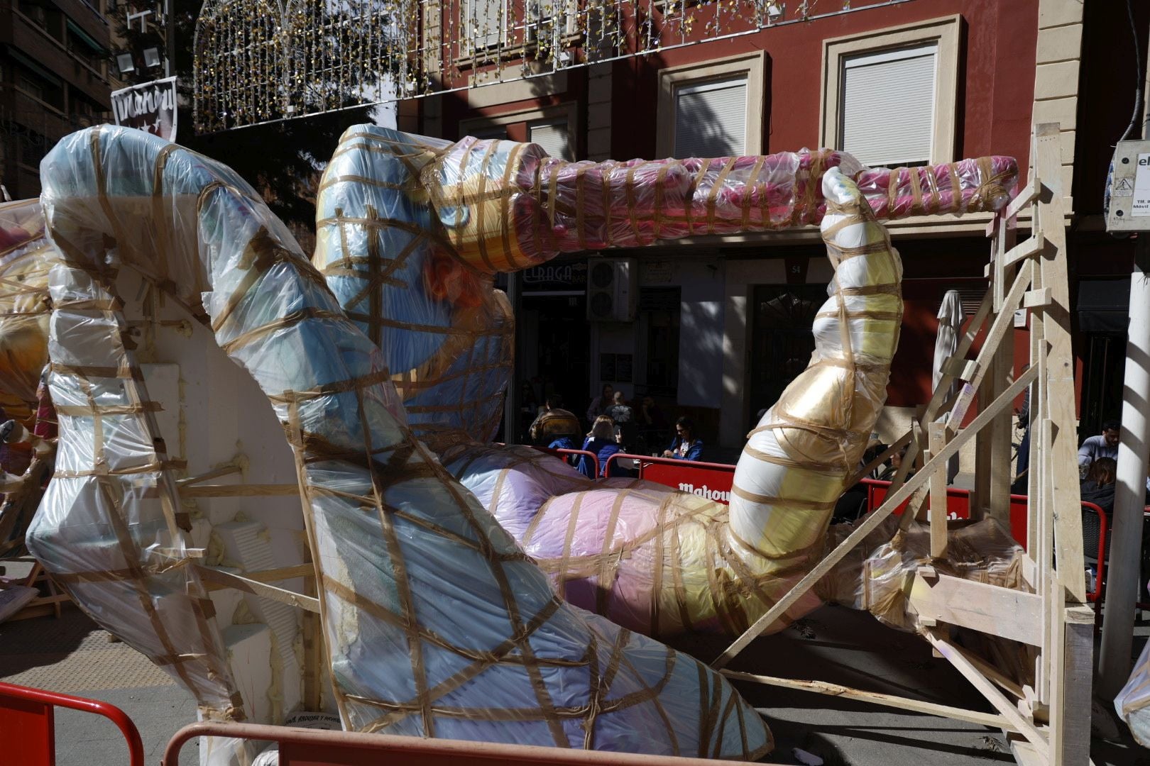 Fotos del ambiente de Fallas en Ruzafa (Valencia)