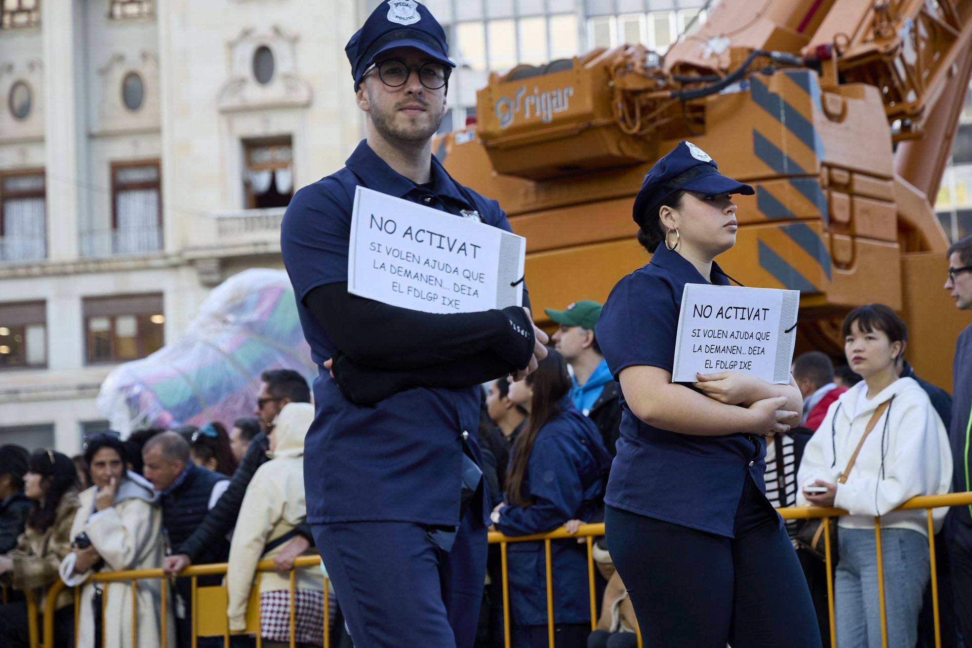 La Cabalgata del Ninot 2025, en imágenes