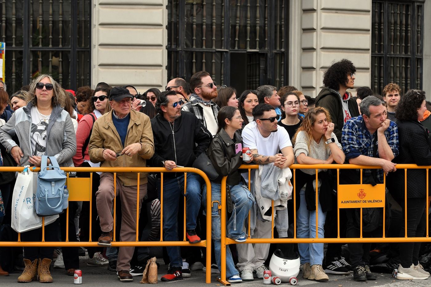 Búscate en la mascletà del lunes 10 de marzo