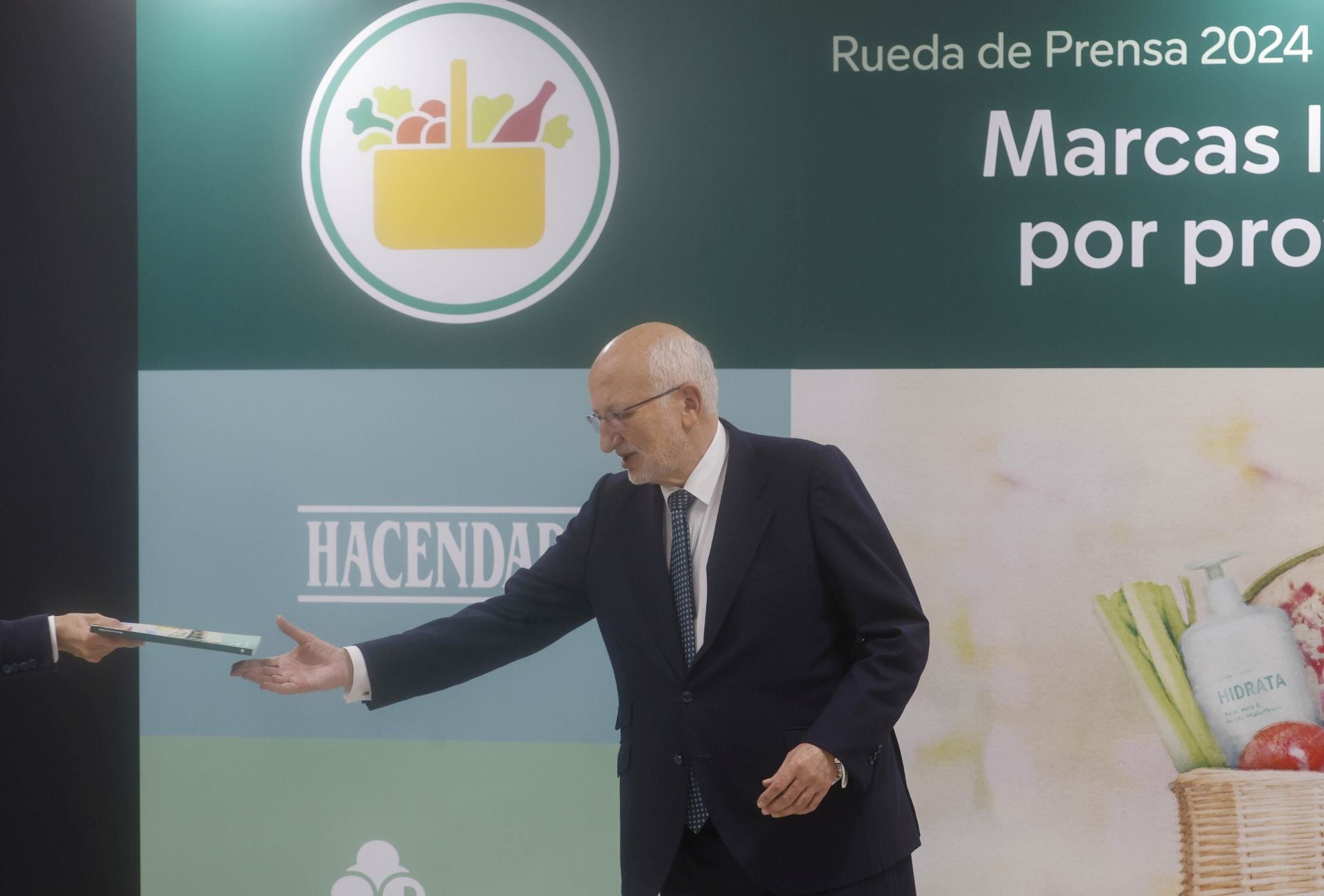 Todas las imágenes de la presentación de los resultados de Mercadona en 2024